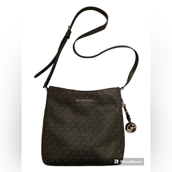 MICHAEL KORS  JetSet Travel Messenger Crossbody Bag Black/Logo-Print Canvas - Picture 3 of 6